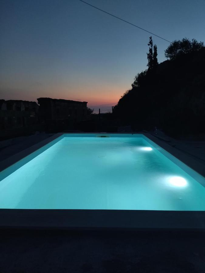 Vóvikes Villa Serenity מראה חיצוני תמונה